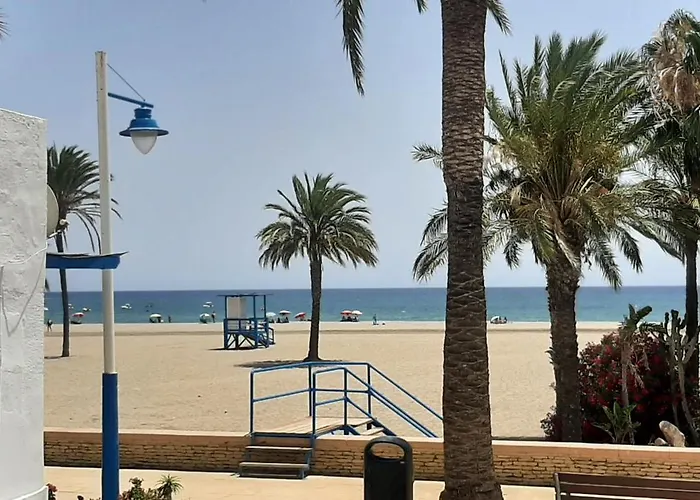 Carboneras, la Mar Divina